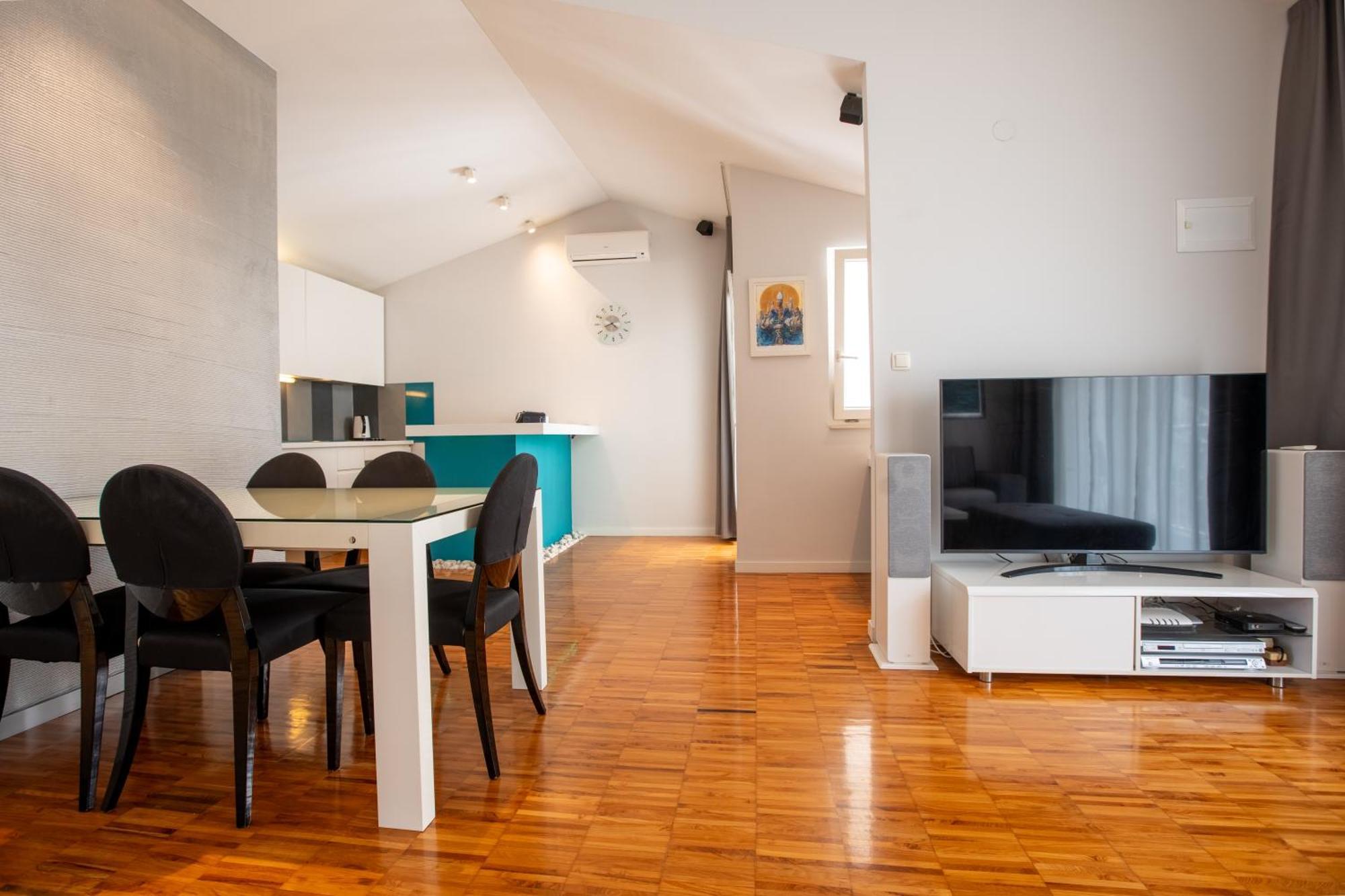 In The Heart Of Split Apartment ภายนอก รูปภาพ