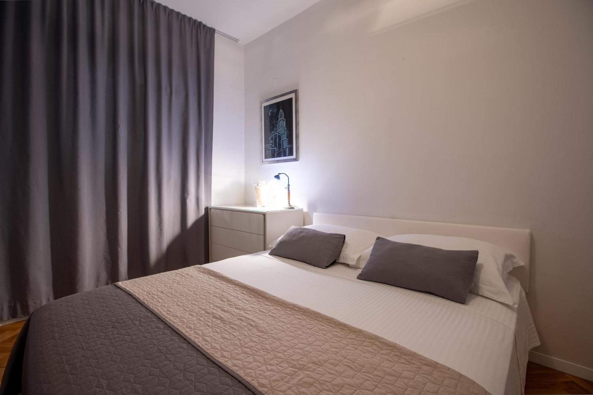 In The Heart Of Split Apartment ภายนอก รูปภาพ